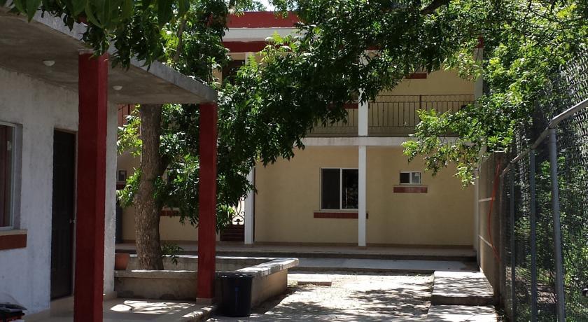 Отель Hospedaje Parras