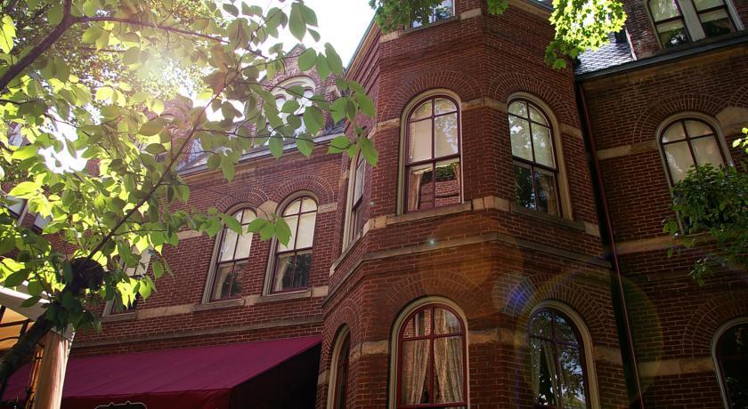 Отель The Priory Hotel