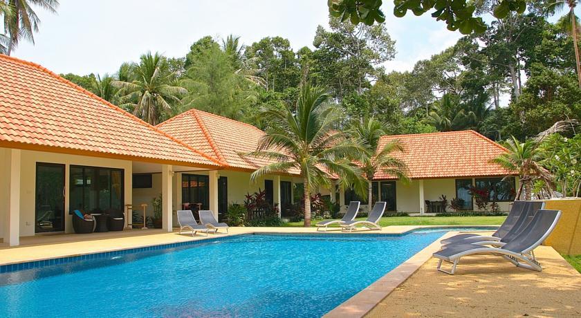 Апартаменты Heaven Beach Resort Koh Samui