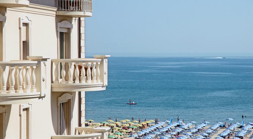 Отель Palace Hotel