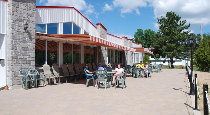 Отель Auberge Le Cabanon