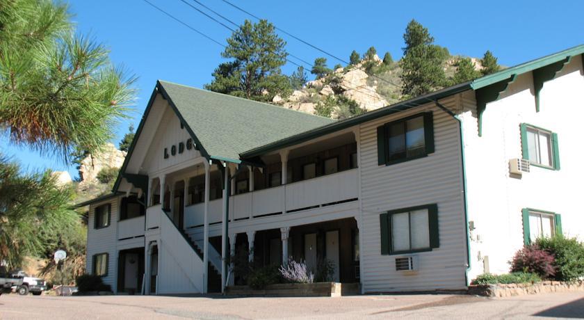 Отель Coyote Motel
