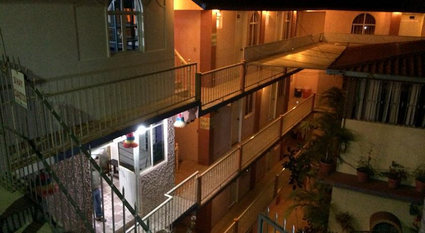 Отель Hotel San José