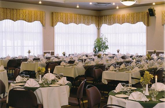 Отель Hotel L'Oiseliere Montmagny