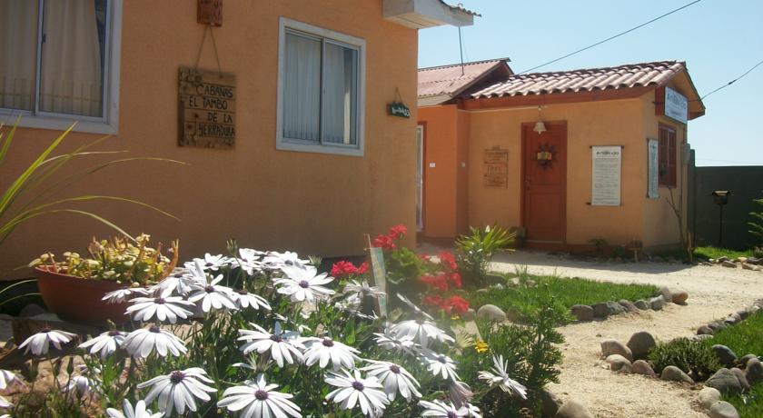 Вилла Cabañas El Tambo De La Herradura