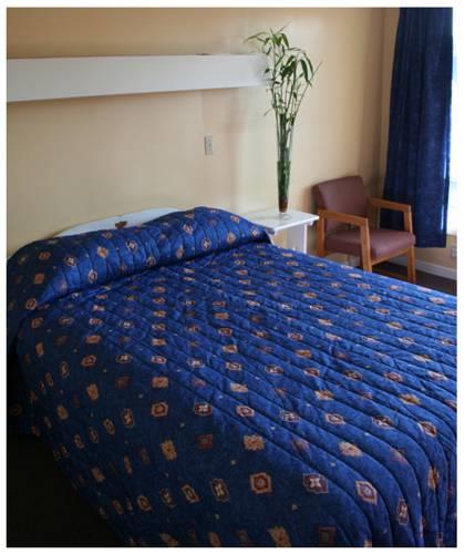 Отель Elect Inn 5