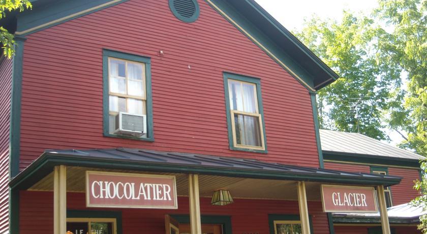 Отель Auberge L'Oeuf