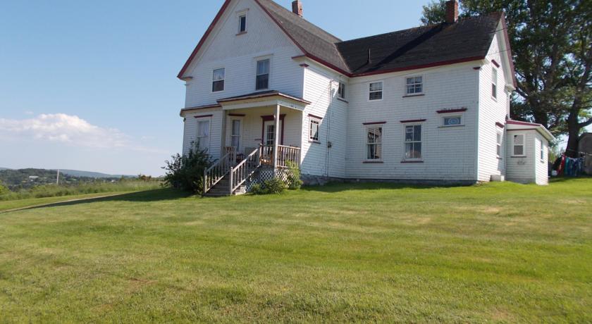 Отель Margaree Harbour View Inn