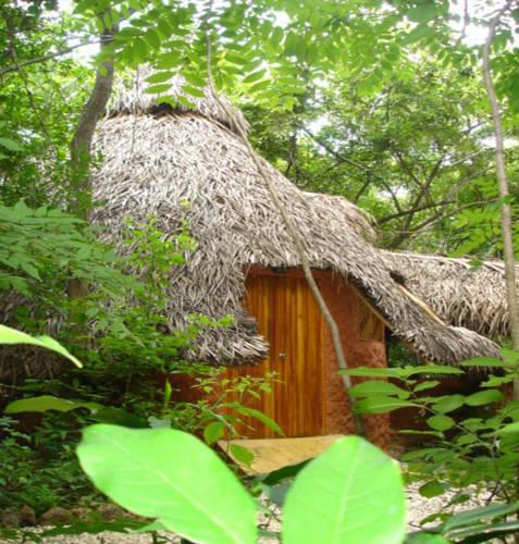 Отель Mundo Milo Eco Lodge