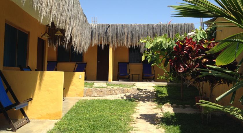 Отель Hospedaje El Chaparral