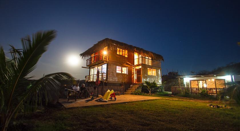 Отель Casa Panorama Bungalows