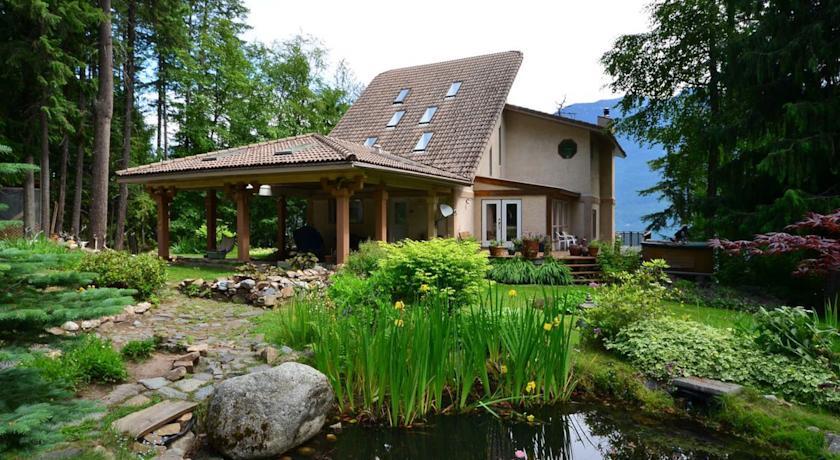Апартаменты Dayspring Vacation Lodge