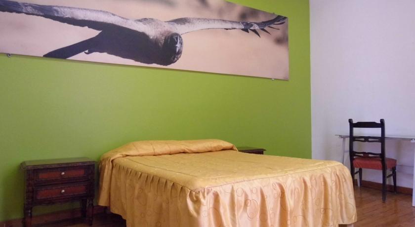 Mercaderes Backpackers