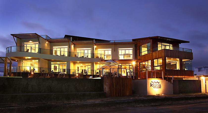 Отель Iguana Crossing Boutique Hotel