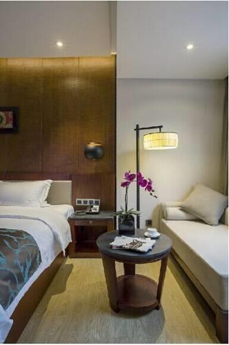 Отель Guilin Golden Oriole Hotel