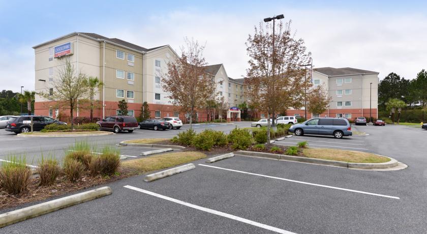 Отель Candlewood Suites Bluffton - Hilton Head