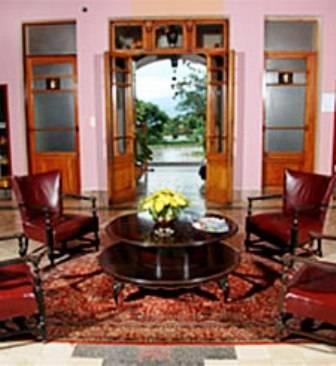 Отель Hotel Gloria Coroico
