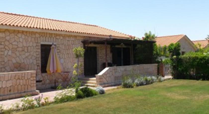 Вилла Three Bedroom Villa in Amoun Resort - Unit 406