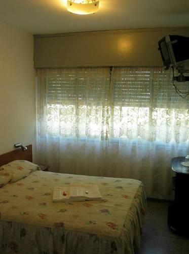 Отель Hotel Munday