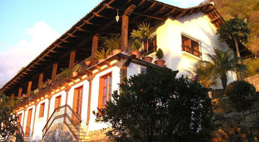 Отель Casa Colonial Atitlan