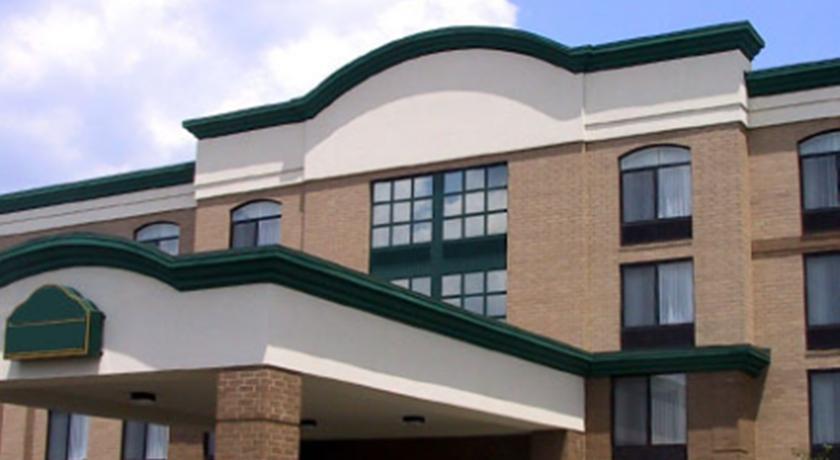 Отель Magnuson Hotel Cool Springs