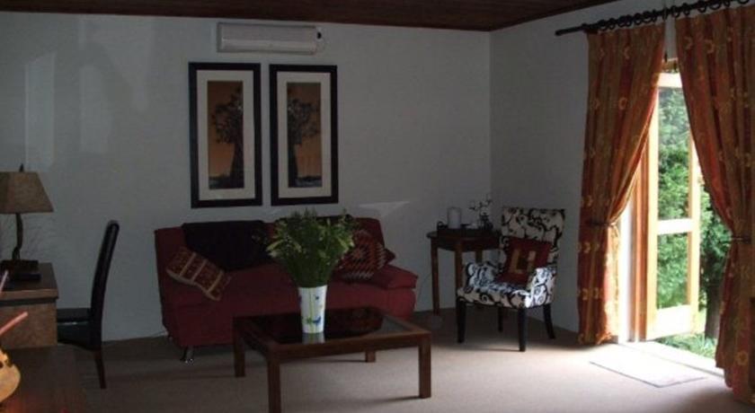 Мини-отель Willow Rock Guest House