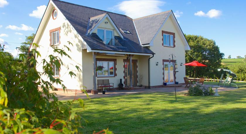 Мини-отель Henbere Farm B&B