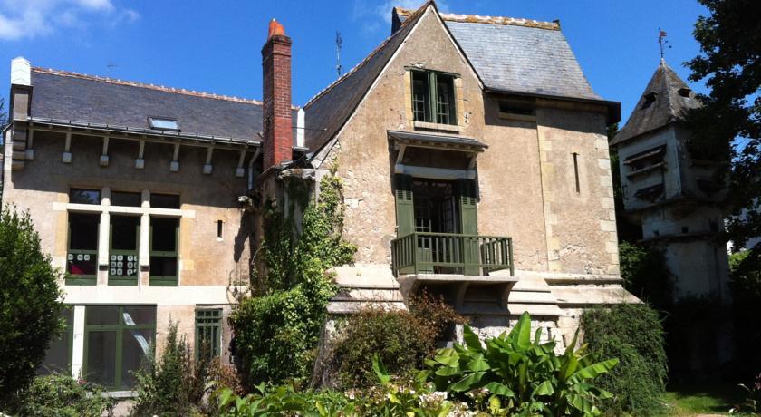 Апартаменты Loire Valley Medieval Loft