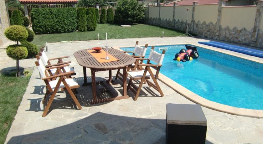 Villa Sokolovo