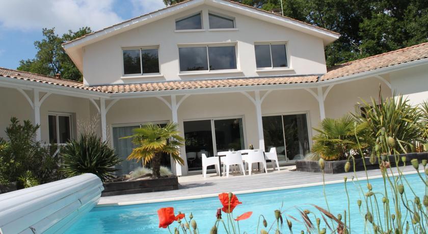 Вилла Pool and Sea Villa I