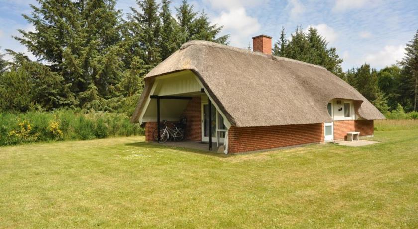 Апартаменты Holiday home Bækbyvej 61