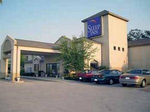Отель Rodeway Inn Mukwonago