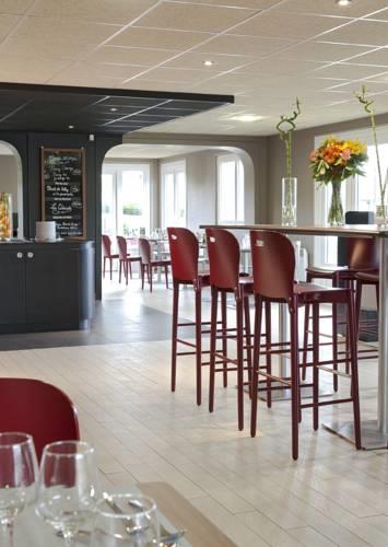 Отель Campanile Hotel Beauvais 