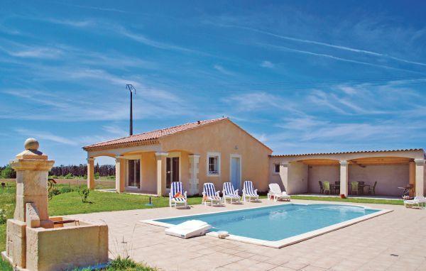 Апартаменты Holiday home Lagnes OP-939