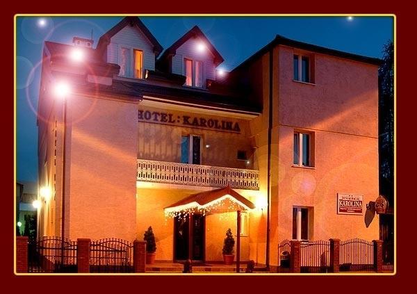 Отель Hotel Karolina