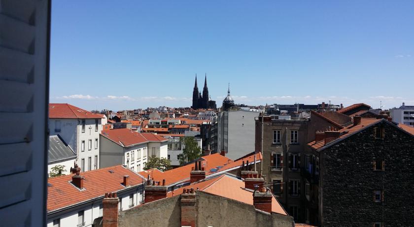 Апартаменты Appartement Blatin en Ville Clermont Sejour