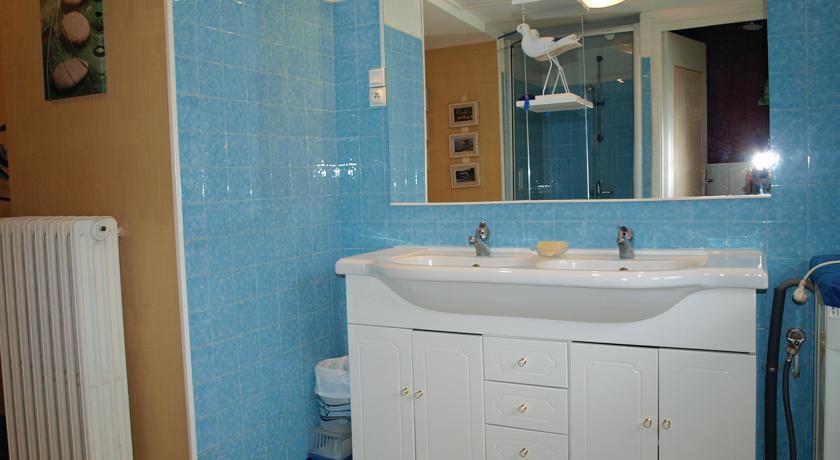 Апартаменты Holiday home Loudeac MN-1629