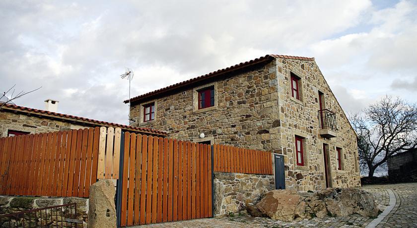 Отель Casa de l Puio