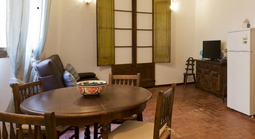 Апартаменты Apartament L'Escoleta