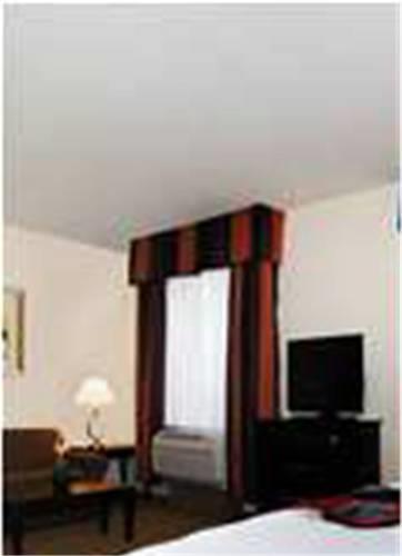 Отель Hampton Inn & Suites Childress