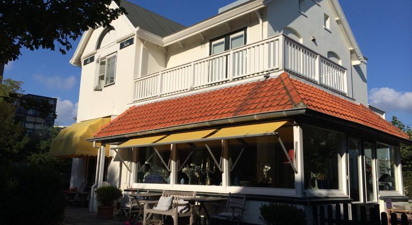 Мини-отель B & B Villa Suisse