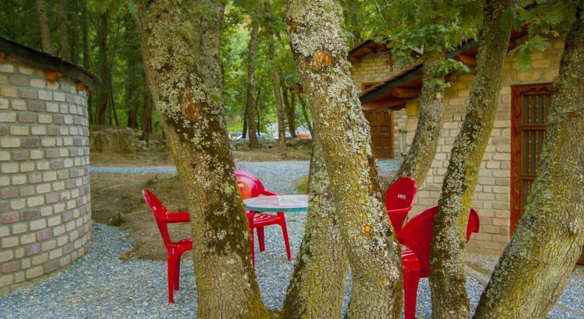 Отель Camping Bungalow Valle do Seo