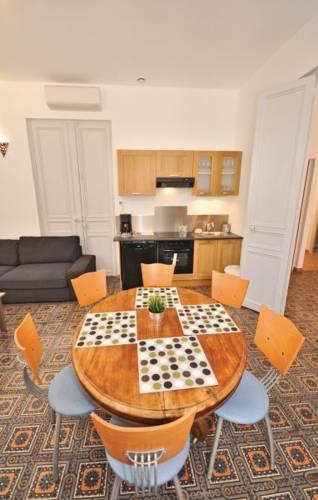Апартаменты Apartment La Garde YA-1506