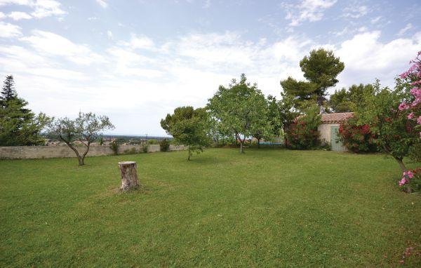 Апартаменты Holiday home Chemin Joseph Roumanille J-853