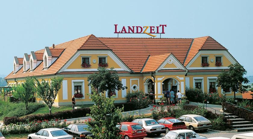 Отель Landzeit Loipersdorf