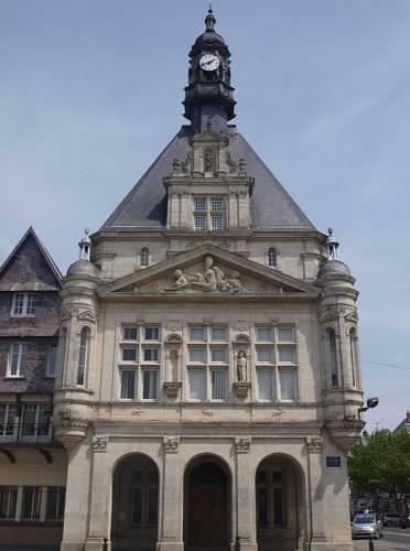Отель Fasthotel Relais Péronne