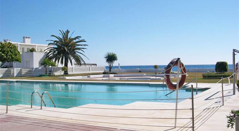 Апартаменты Apartamento Guadalmina Beach