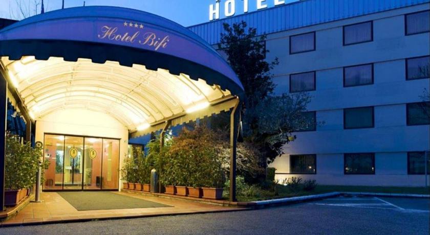 Отель Hotel Bifi