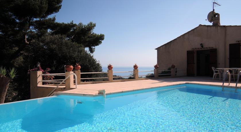 Вилла Overlooking Monte Carlo Villa Serrier
