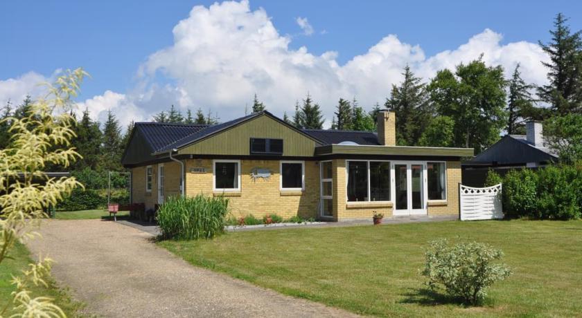 Апартаменты Holiday home ROllikevej 195